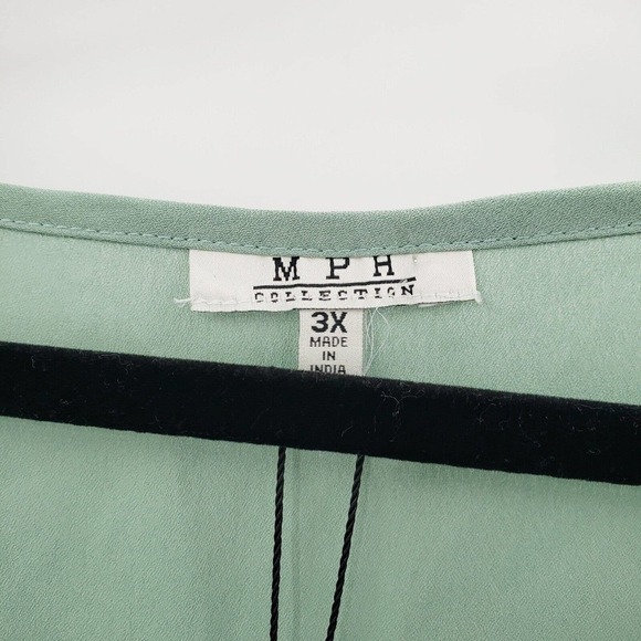 MPH collection green blouse womens plus size 3x gold shoulder button accent flaw - Picture 4 of 10